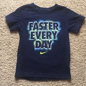 Nike T-shirt